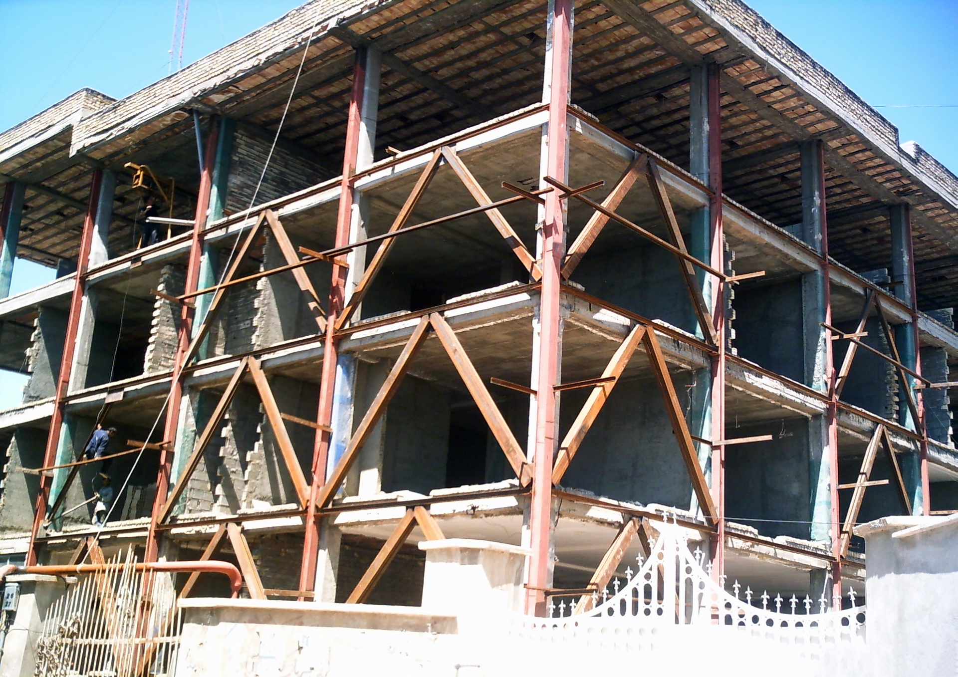 Imam Hassan Mojtaba Hospital (127 beds) | Banaye Rastin